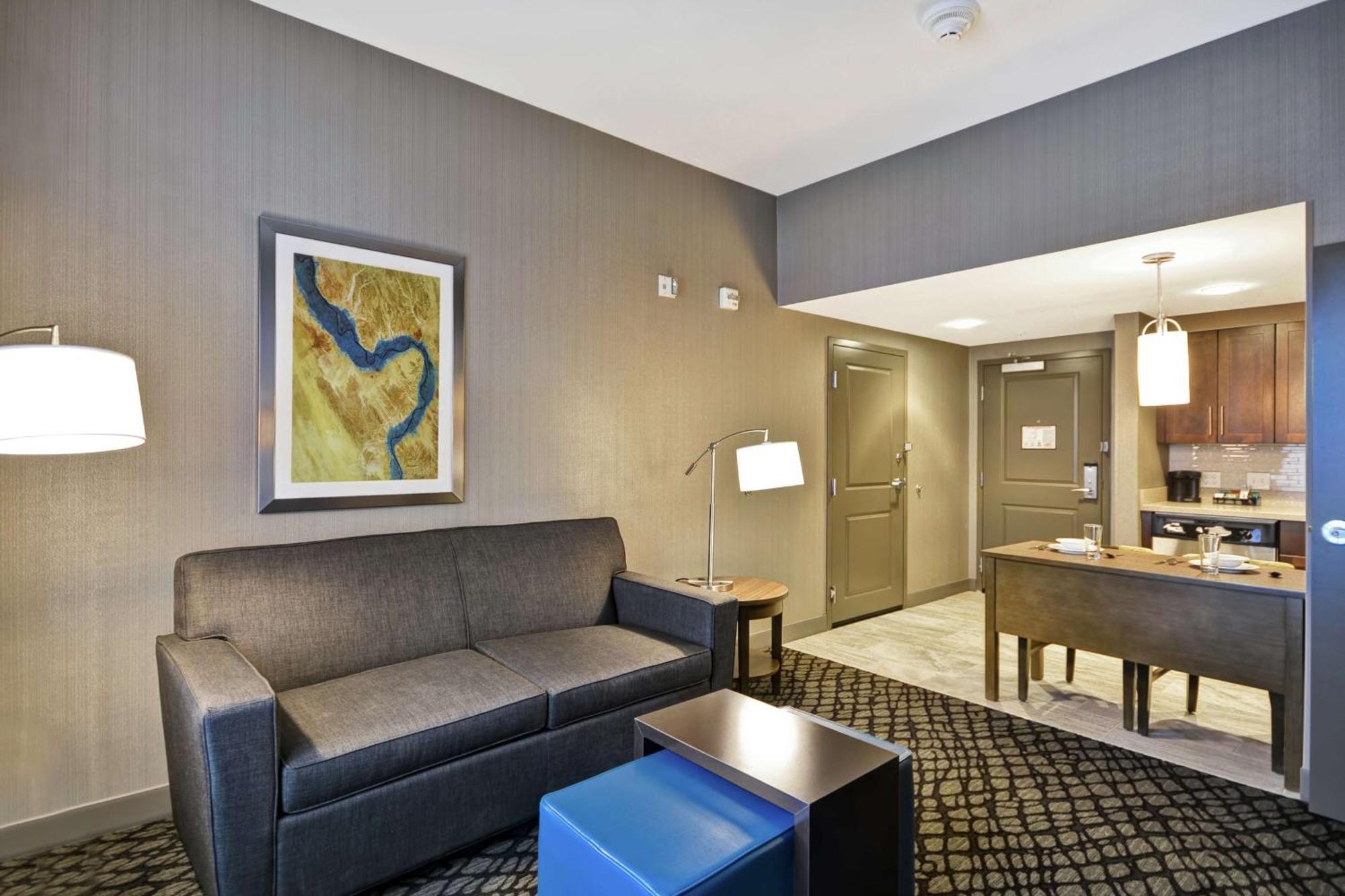 Homewood Suites By Hilton Warren Detroit Экстерьер фото