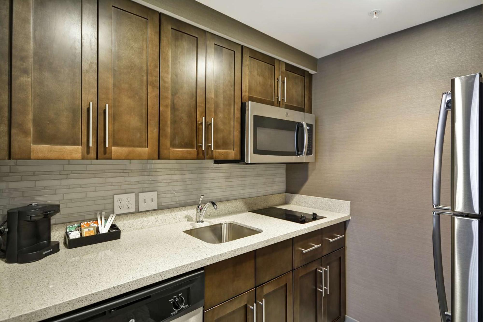 Homewood Suites By Hilton Warren Detroit Экстерьер фото