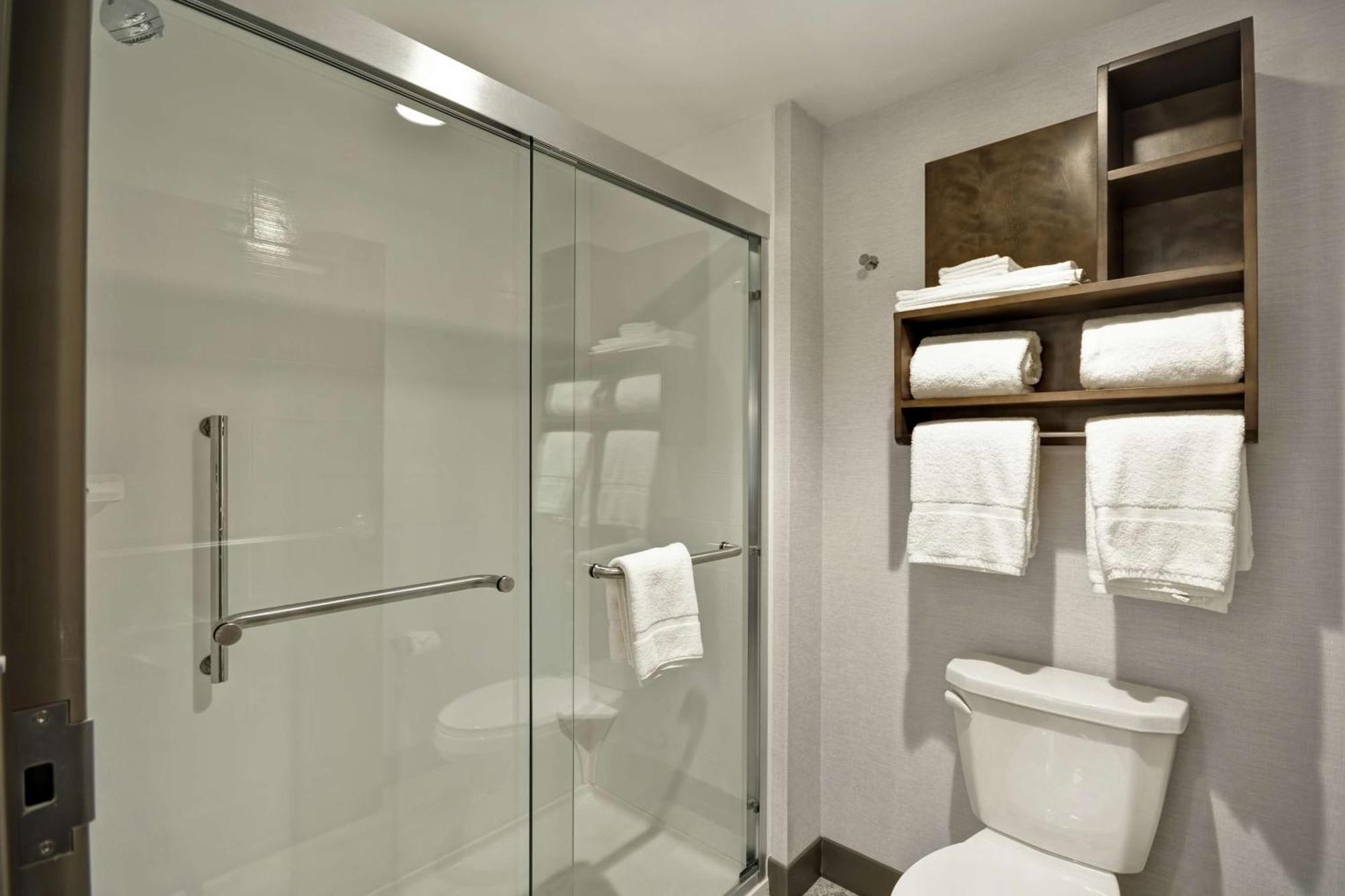 Homewood Suites By Hilton Warren Detroit Экстерьер фото
