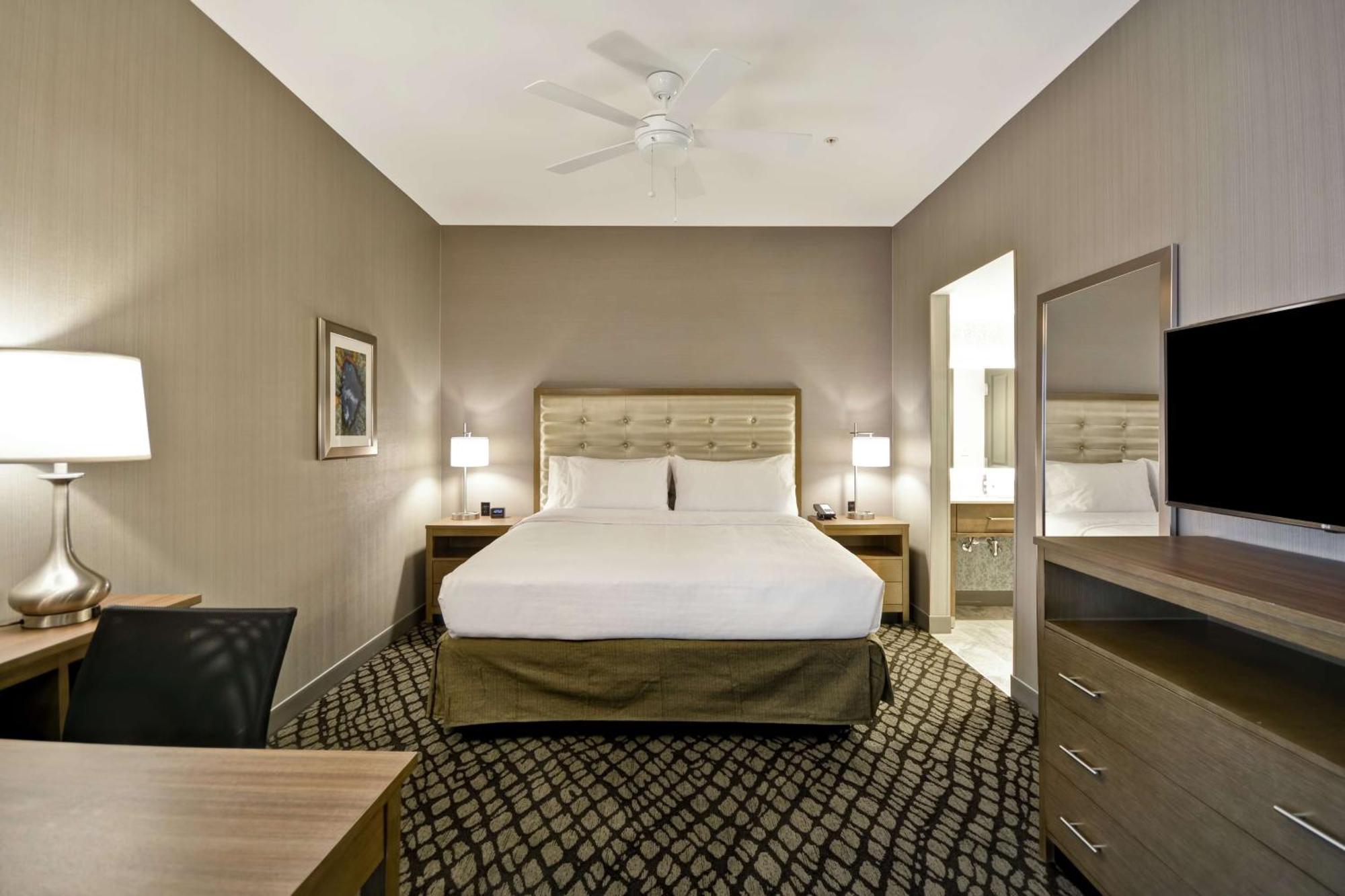 Homewood Suites By Hilton Warren Detroit Экстерьер фото