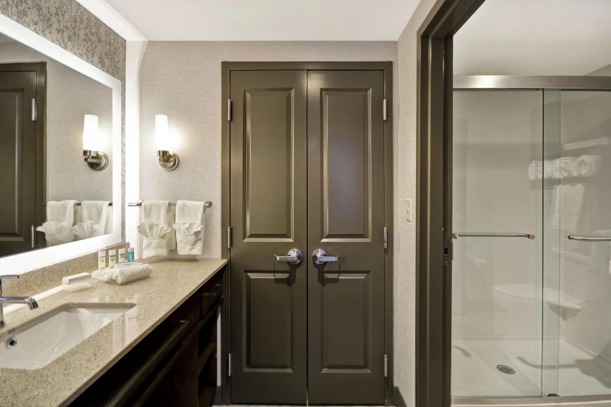 Homewood Suites By Hilton Warren Detroit Экстерьер фото