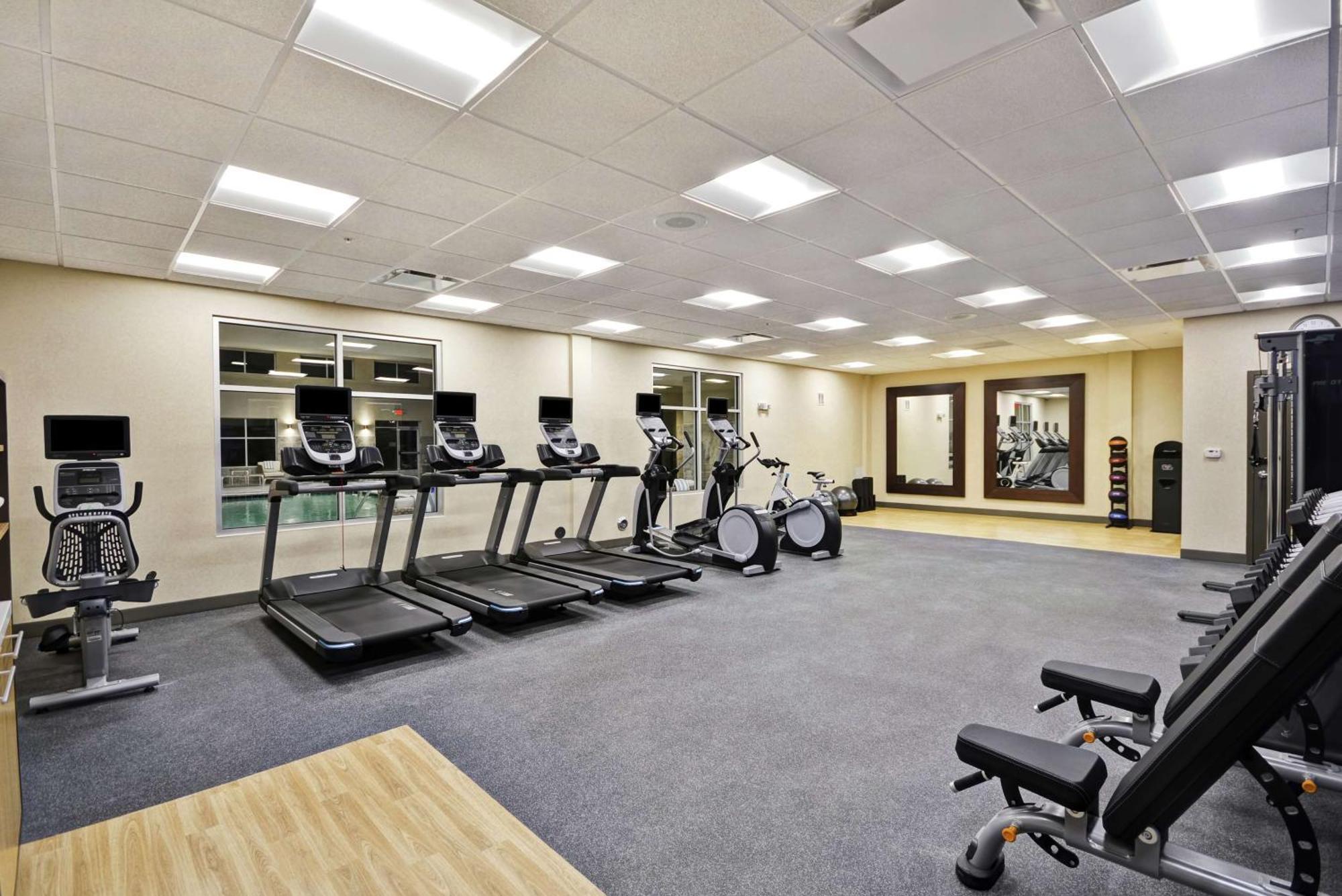 Homewood Suites By Hilton Warren Detroit Экстерьер фото